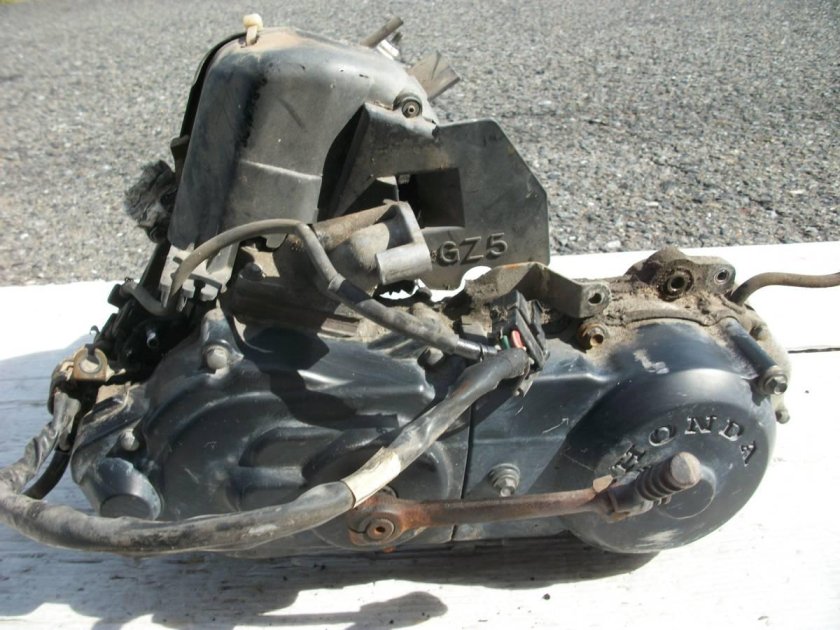 Мотор Honda Dio af27