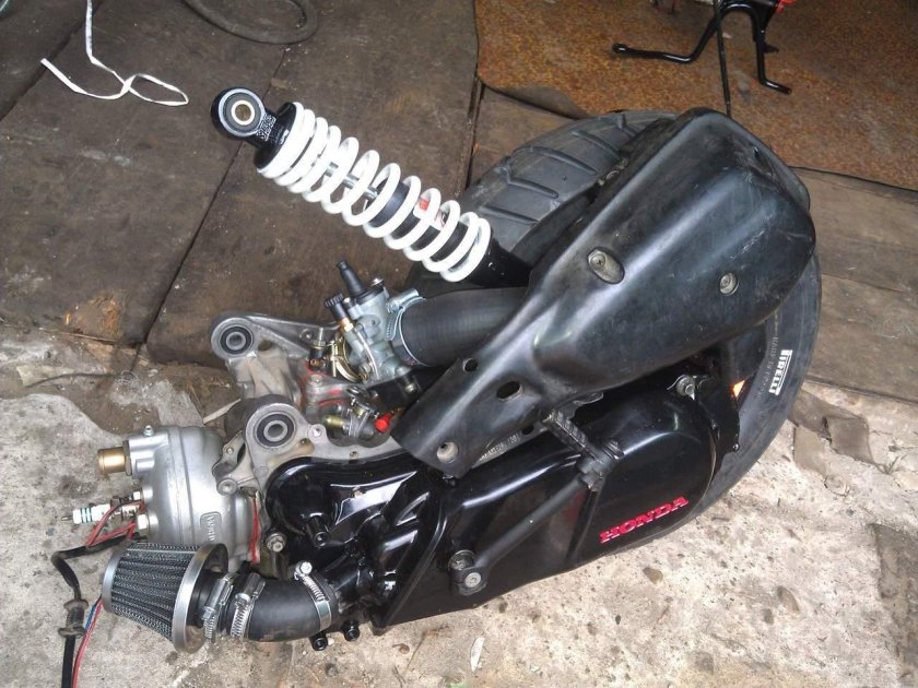 Мотор Honda Dio af18