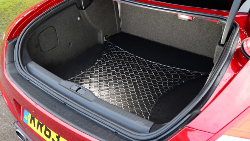 Пежо RCZ багажник