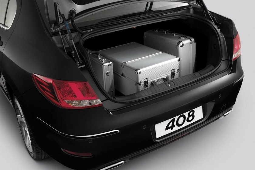 Peugeot 408 багажник
