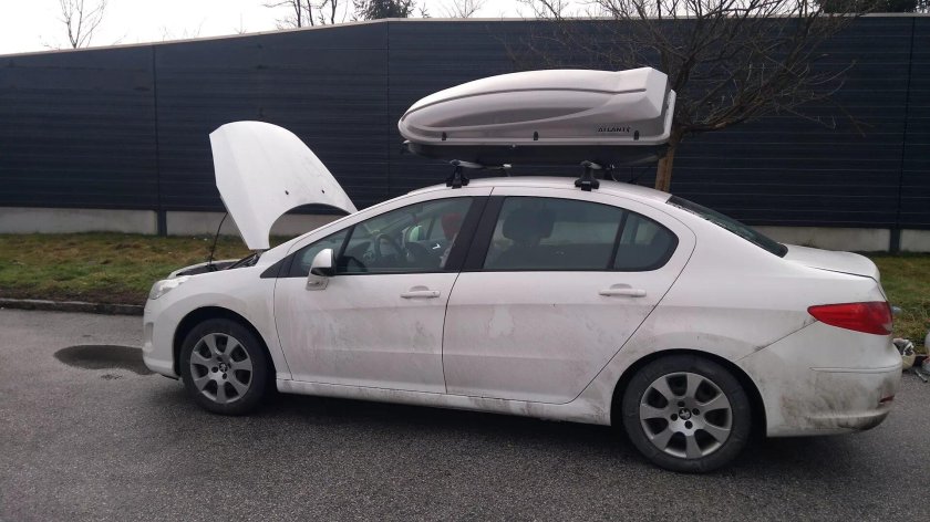 Пежо 408 и автобокс