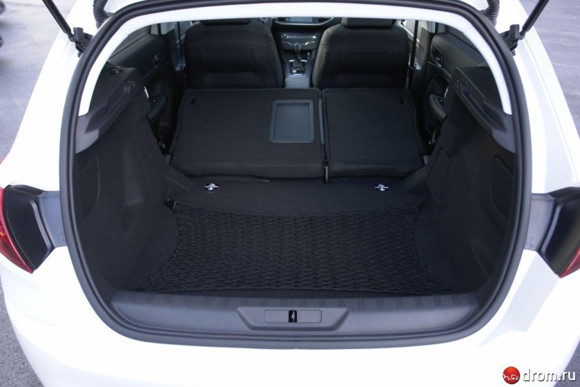 Пежо 308 св багажник