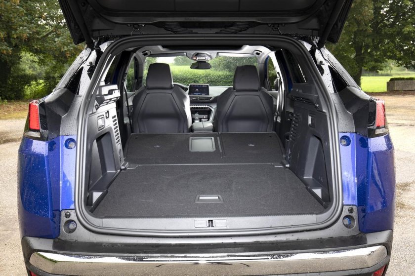 Peugeot 3008 багажник