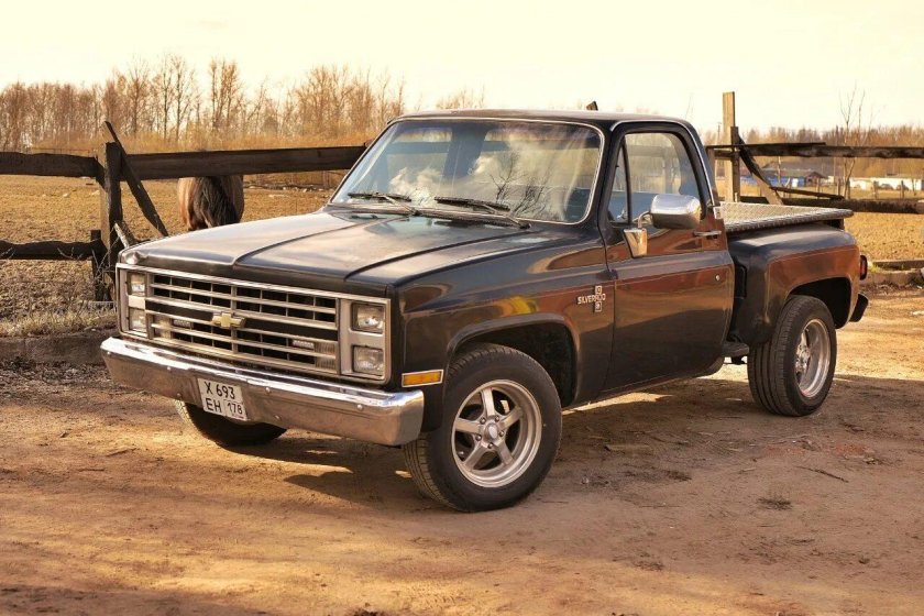 Chevrolet c/k 2500 Flatbed