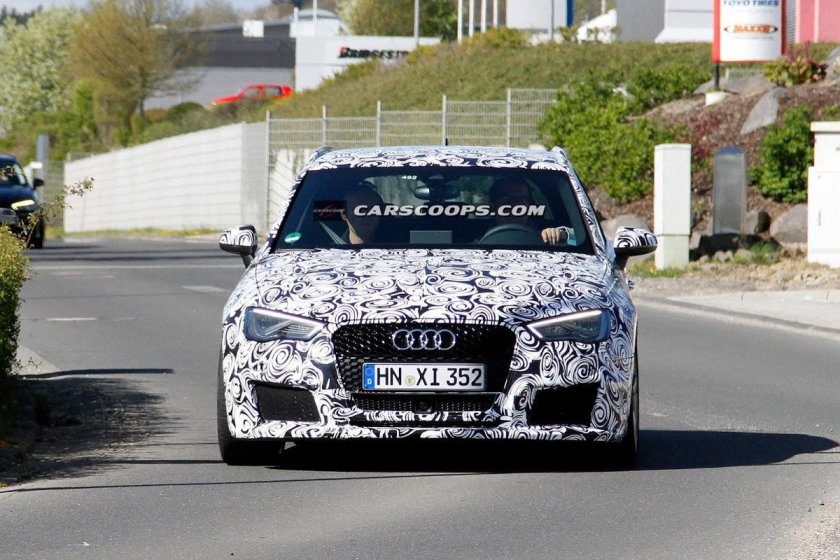 Новые шпионские фотографии машин