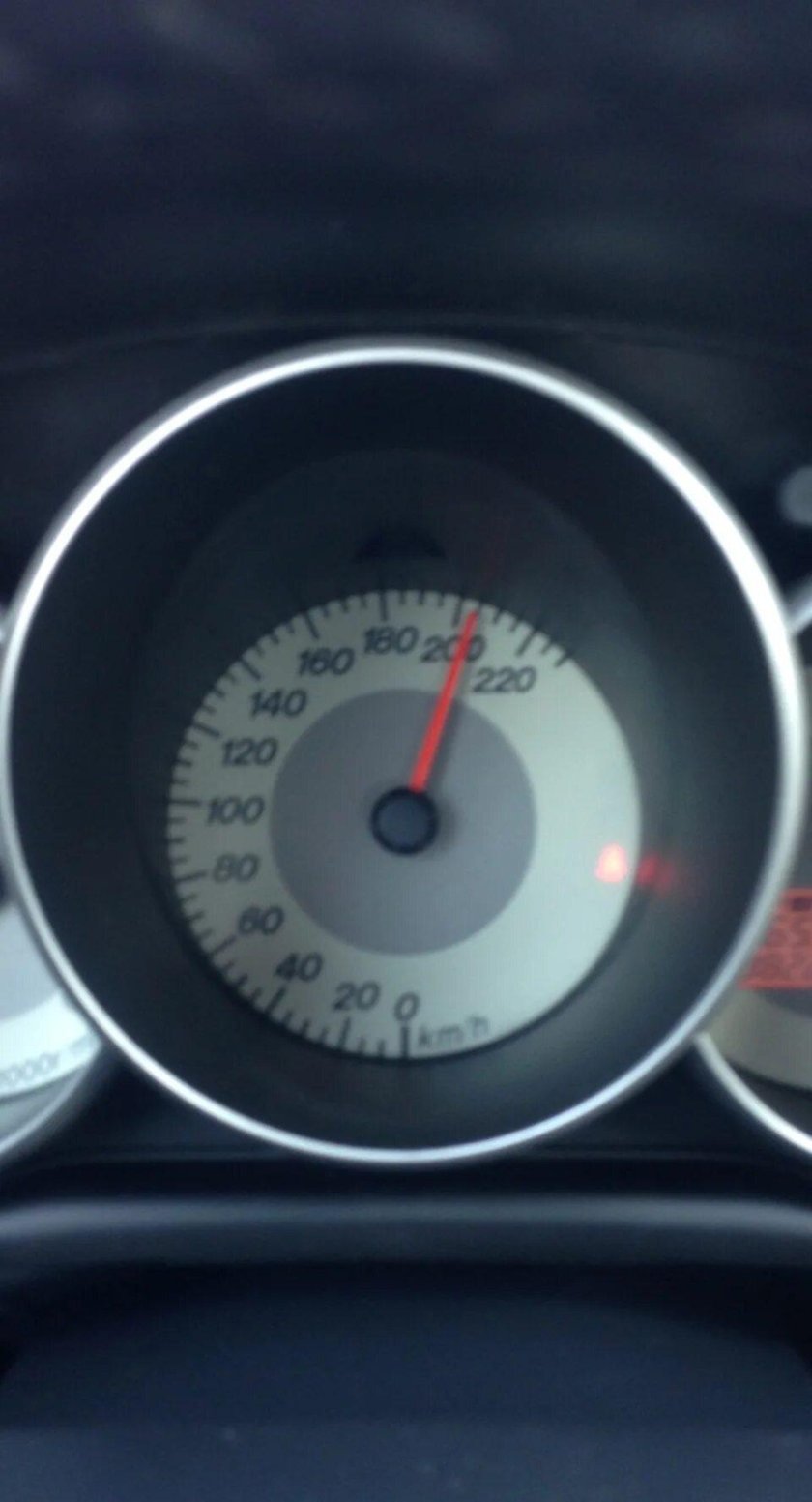 Спидометр Мазда 3 180 км