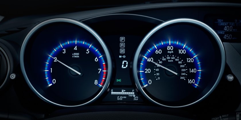 Приборная панель Mazda 3 BL