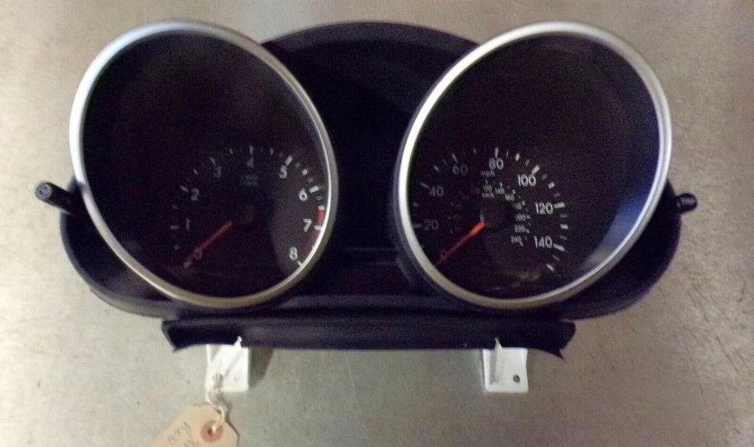 Приборная панель Mazda 3 BL