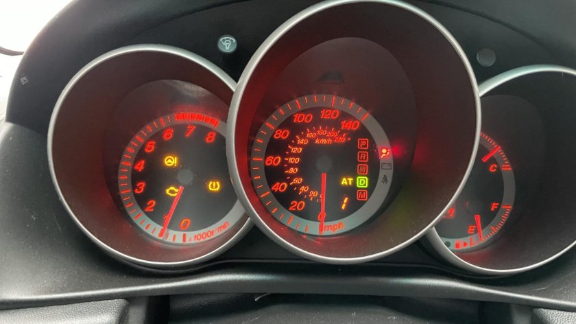 Точки спидометр Мазда