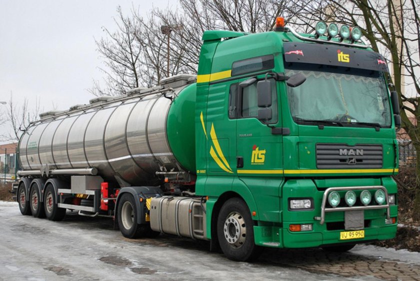 Ман ТГА бензовоз