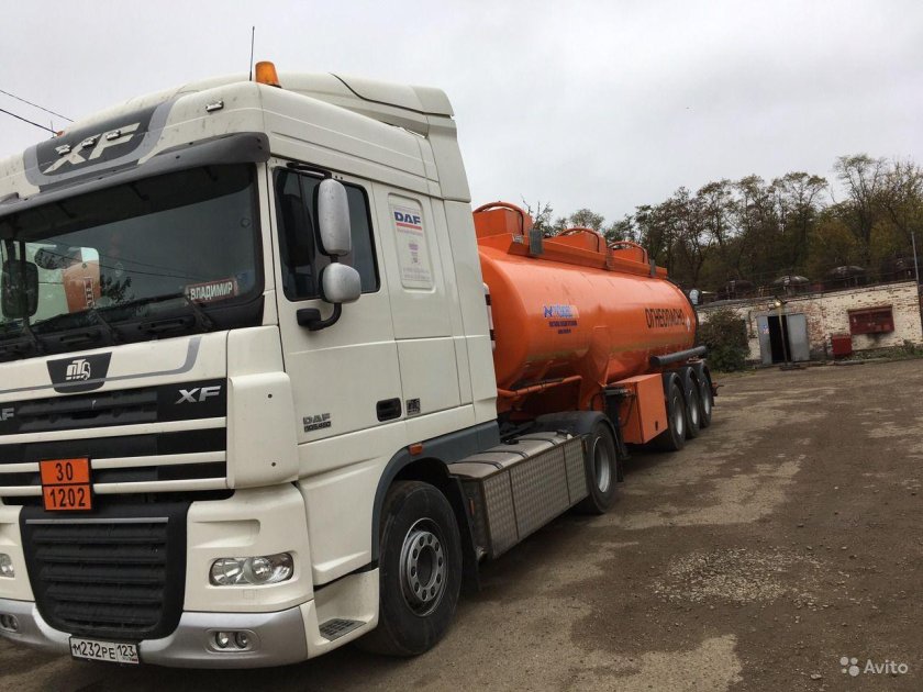 DAF XF 105 бензовоз