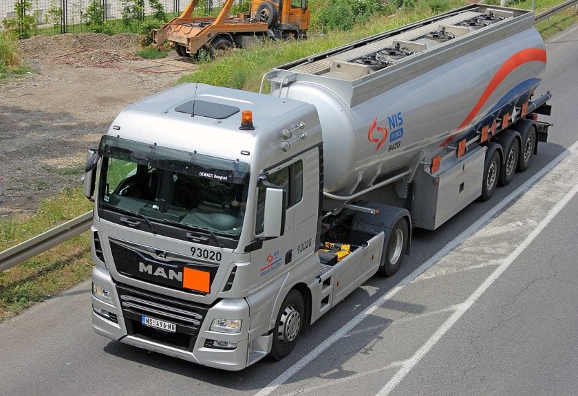 Бензовоз ман ТГС