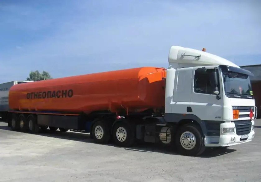 DAF XF 105 бензовоз