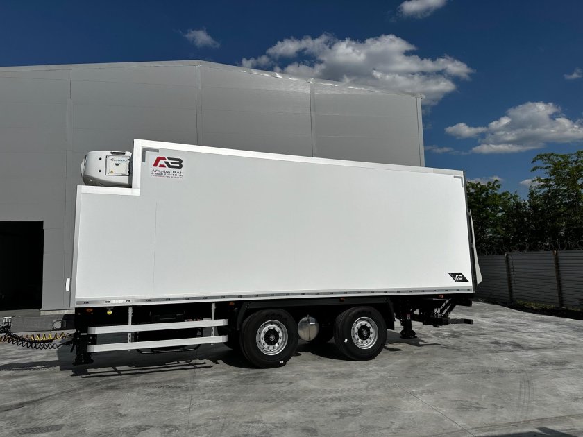 Прицеп рефрижератор