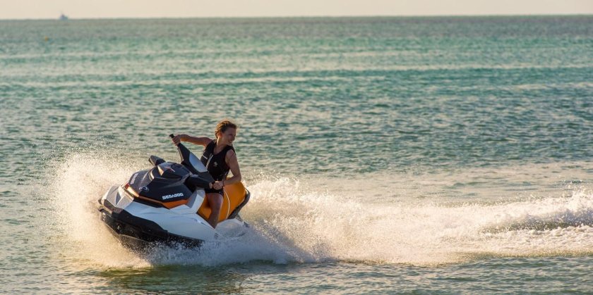 Гидроцикл Sea-Doo GTS-90