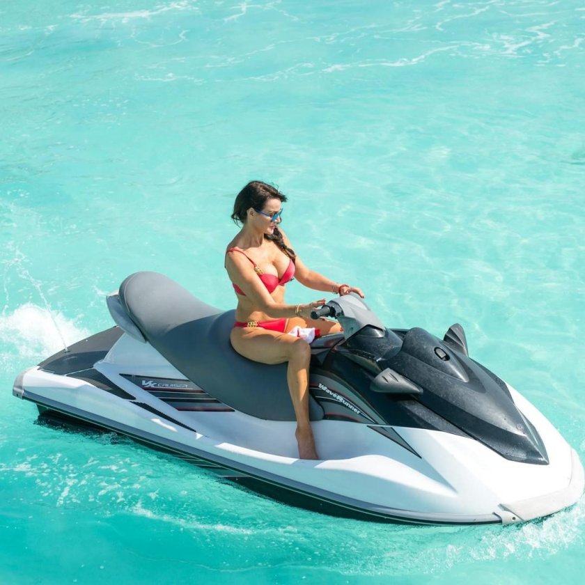 Водный гидроцикл