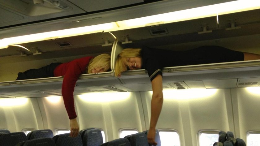 Прикольные стюардессы