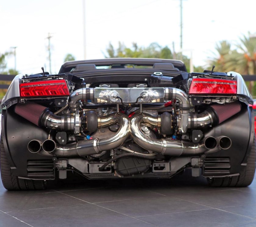 Твин турбо машина