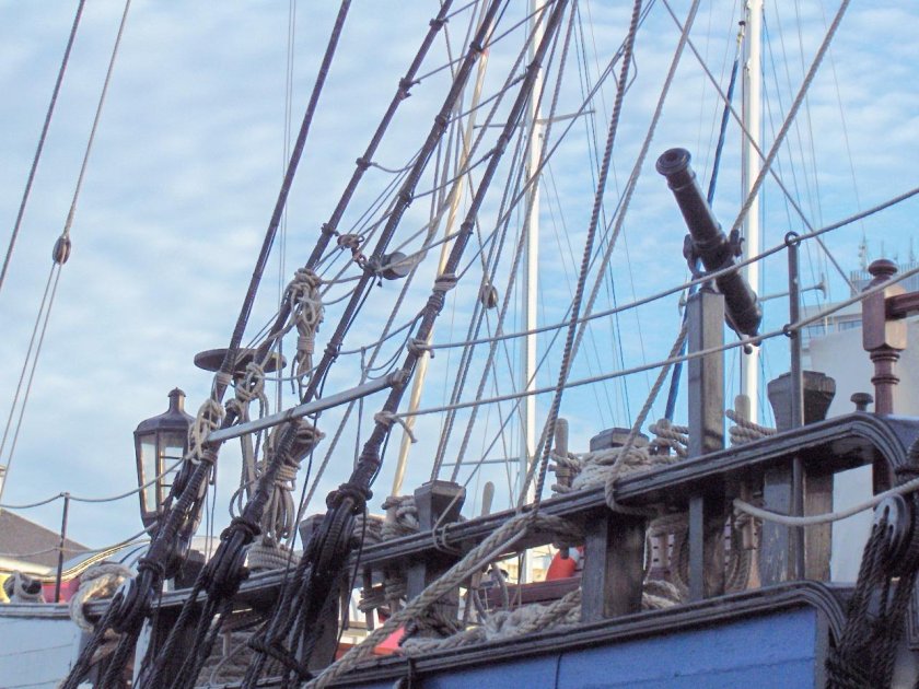 Топ ванты на яхте