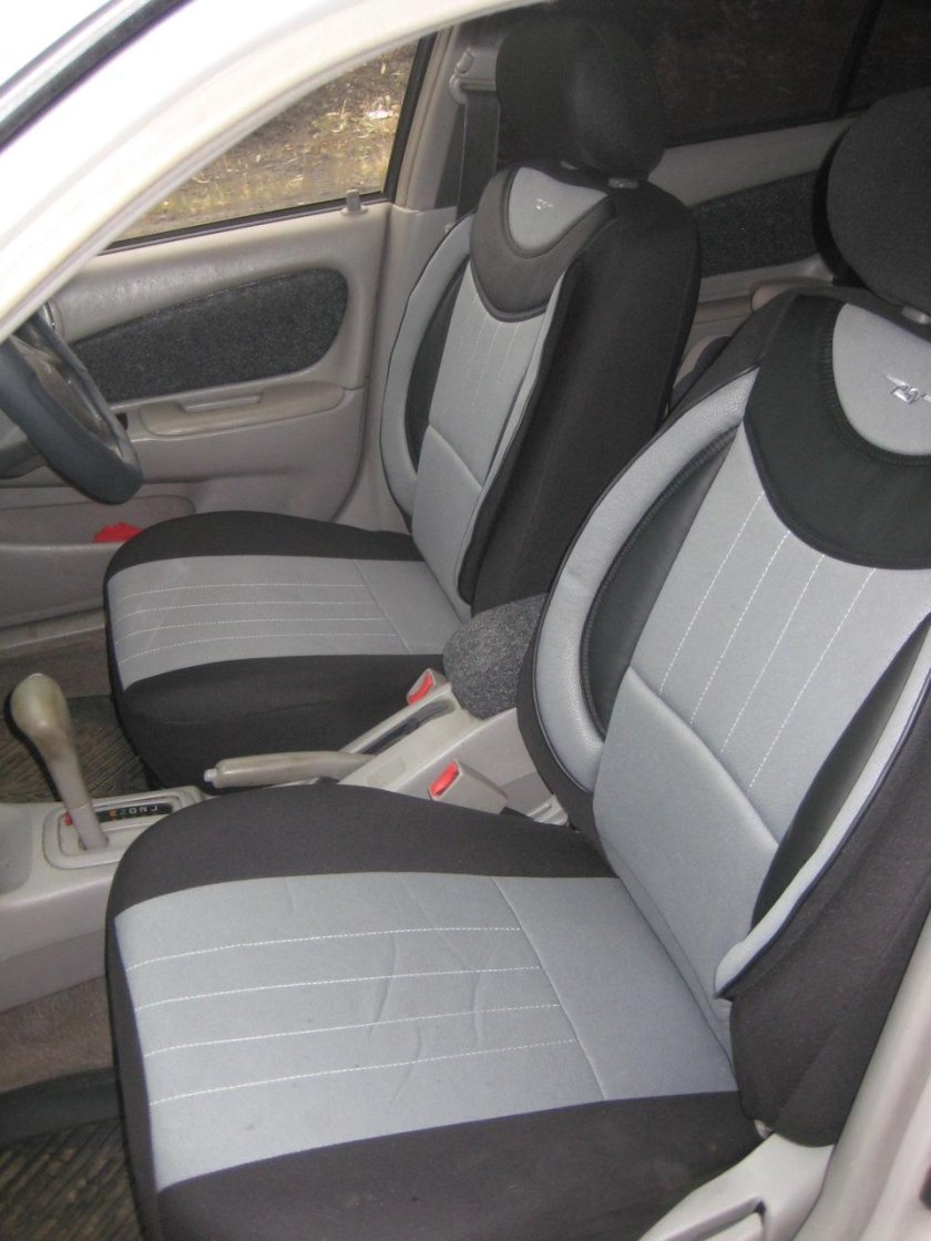 Чехлы Тойота Королла е120