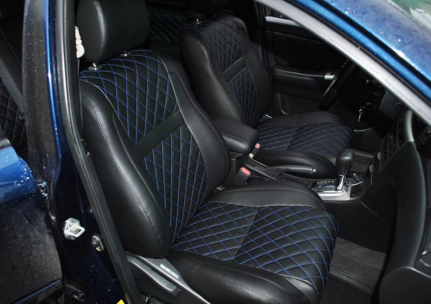 Чехлы на тойота королла 120