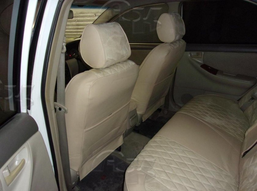 Чехлы Toyota Corolla e120