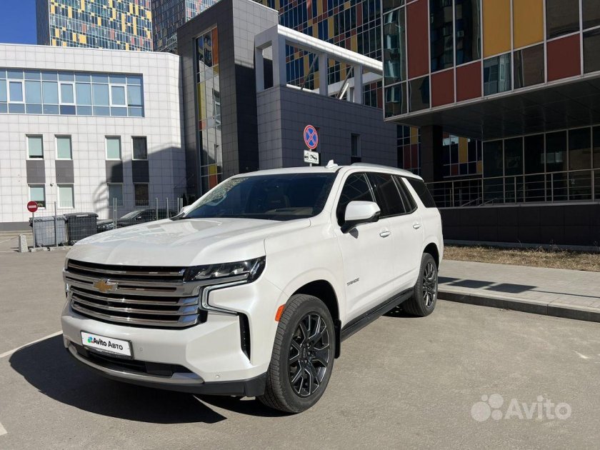 Chevrolet tahoe rst 2021