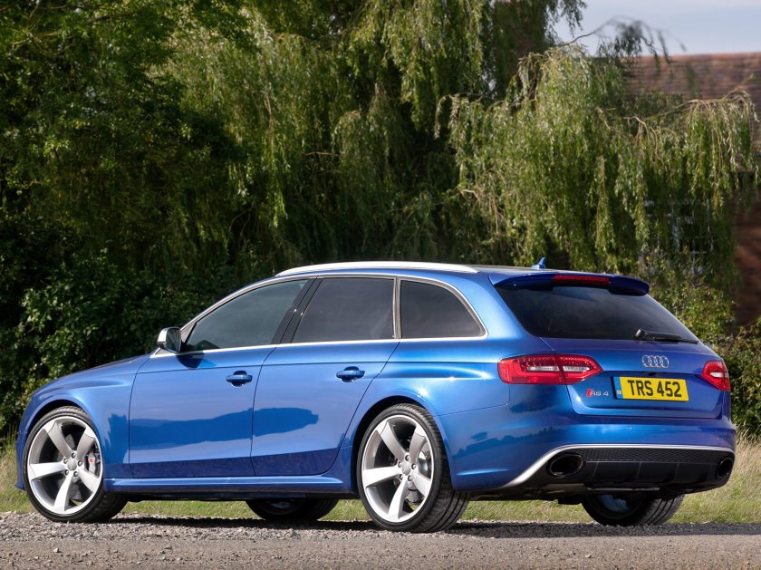 Ауди rs4 avant