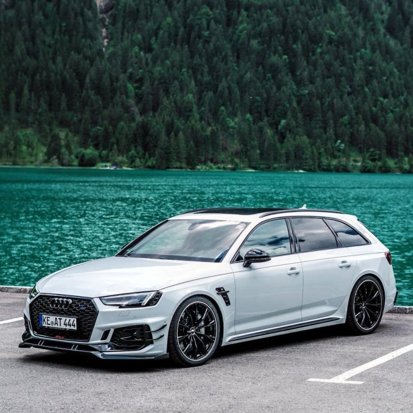 Ауди rs4 avant
