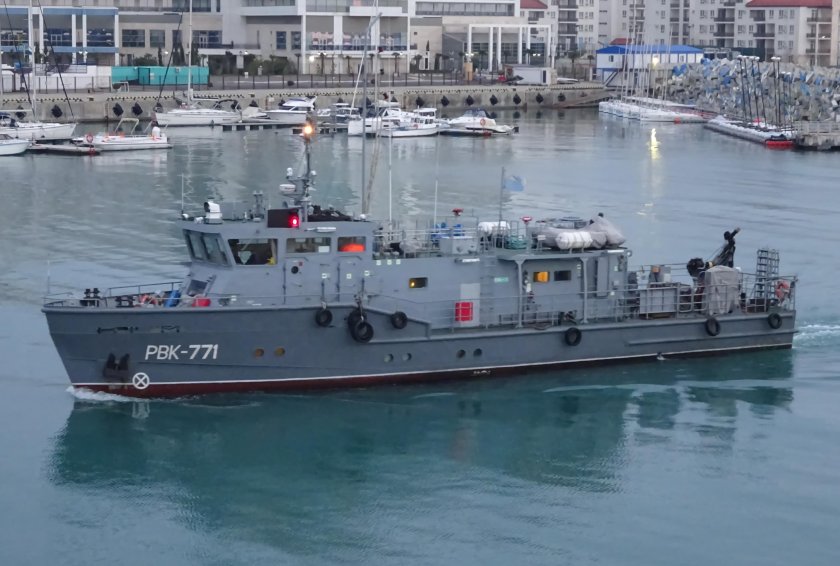 Водолазный катер 23040