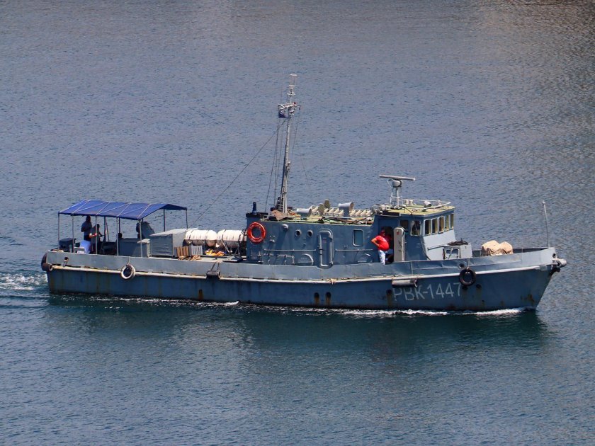 Рейдовый водолазный катер РВК-1447
