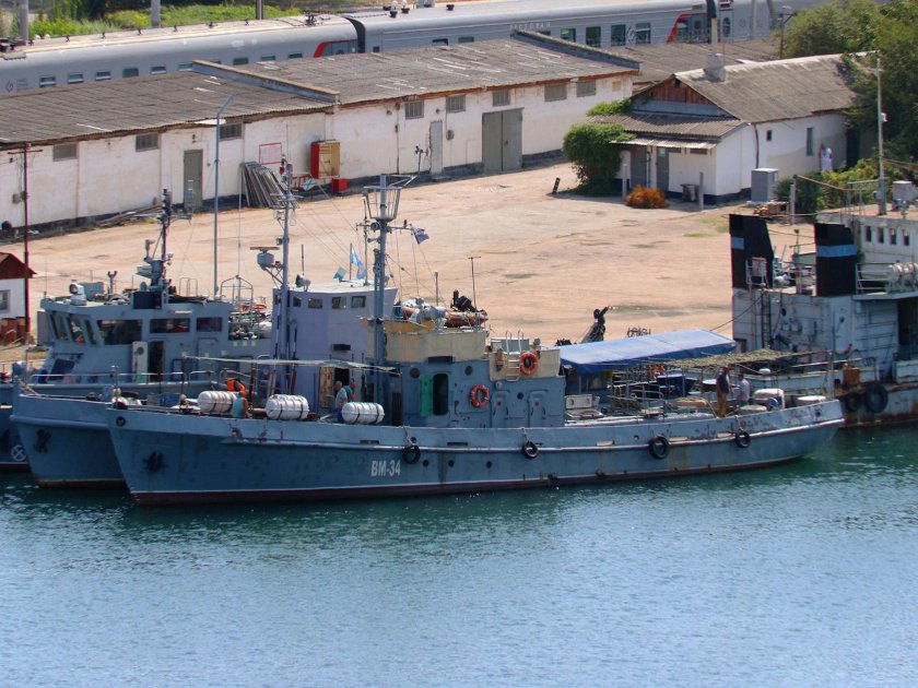 Рейдовый водолазный катер рвк-1447