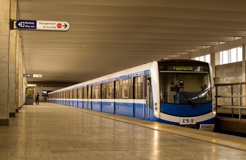 Станция метро Рыбацкое Санкт-Петербург