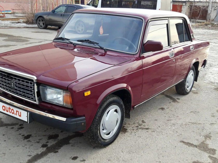 Lada (ВАЗ) 2107 2003