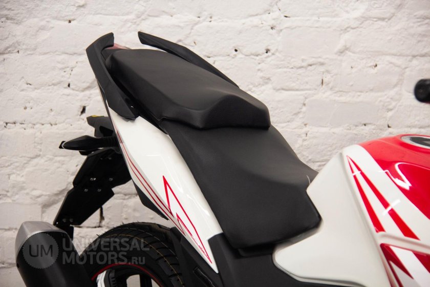 Спортивные мотоцикл