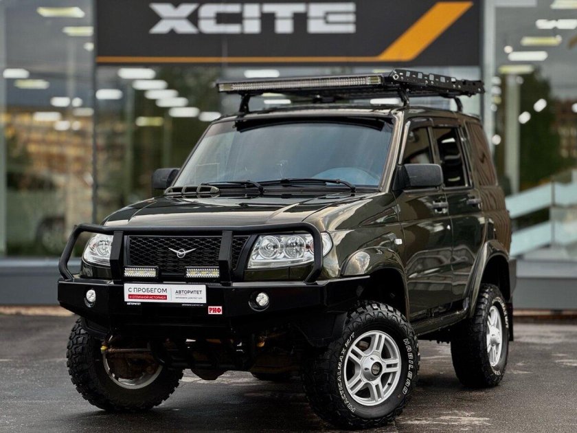 Машина уаз patriot