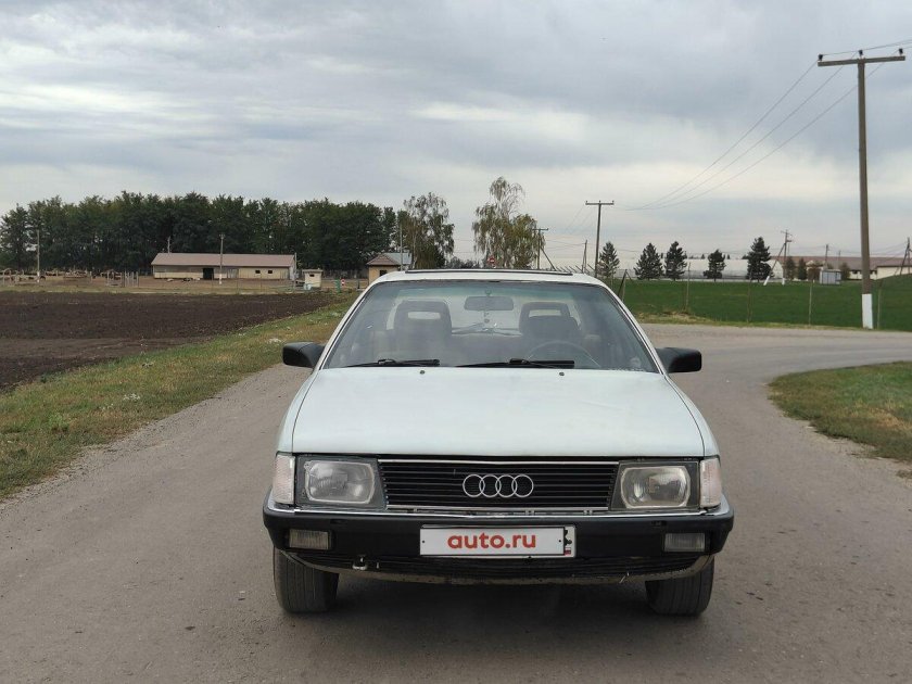 Audi 100 iii