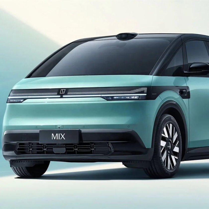 Электрический минивэн