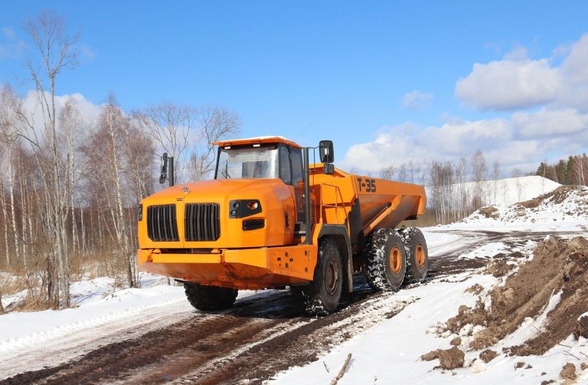 Сочлененный самосвал Тонар т-35