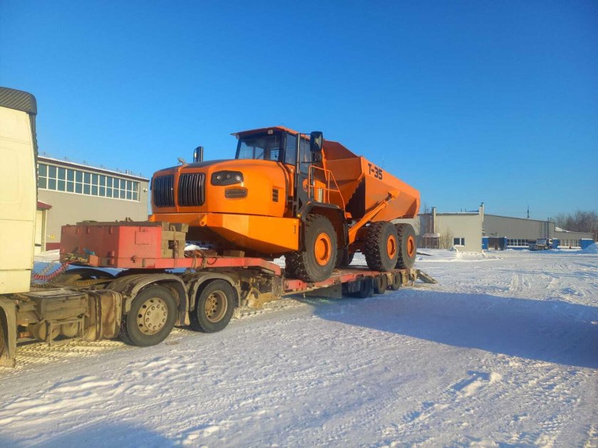 Сочлененный самосвал тонар т-35