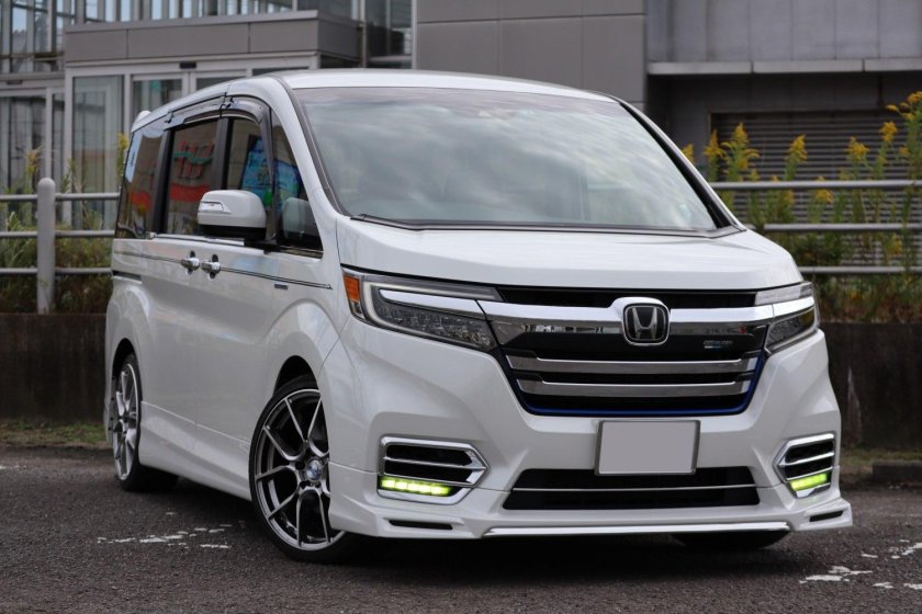 Honda Stepwgn spada rp3