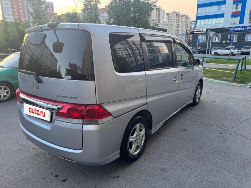 Хонда степвагон 2005