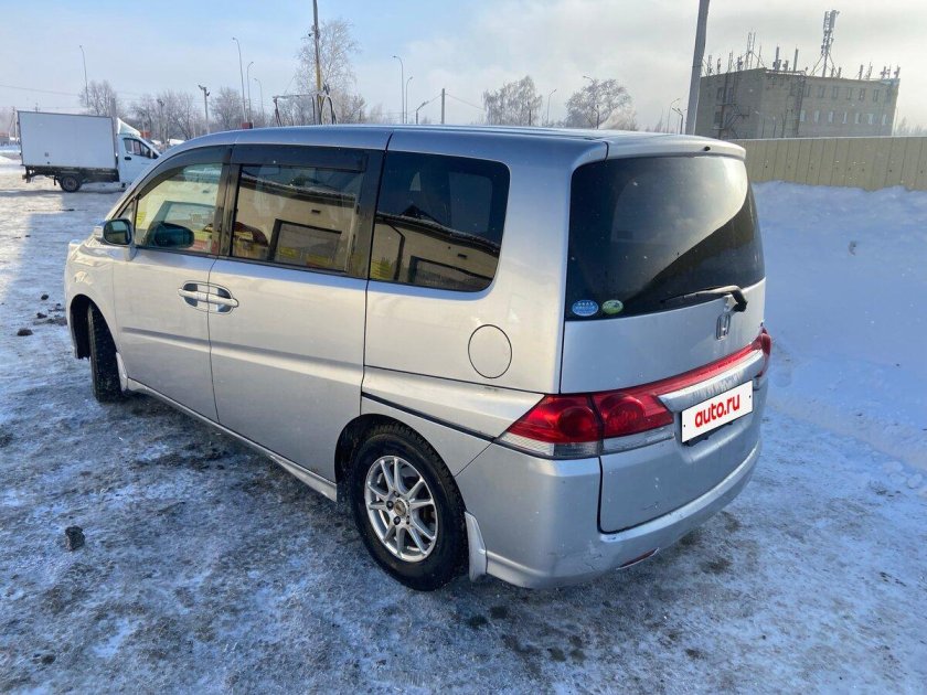 Минивэн хонда степвагон 2006г