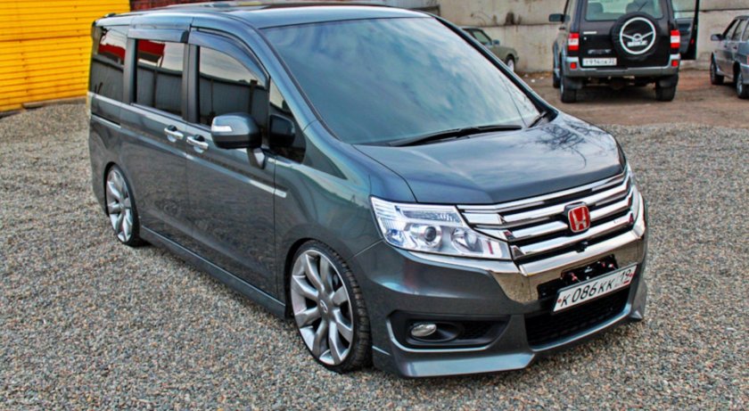 Honda Stepwgn spada rk5