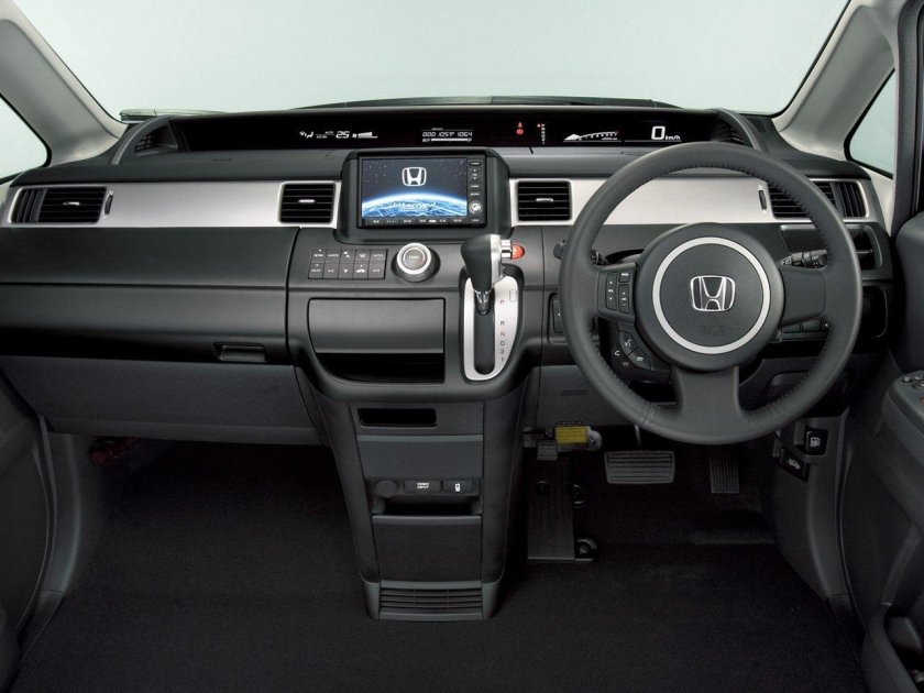 Honda Stepwgn spada 2005