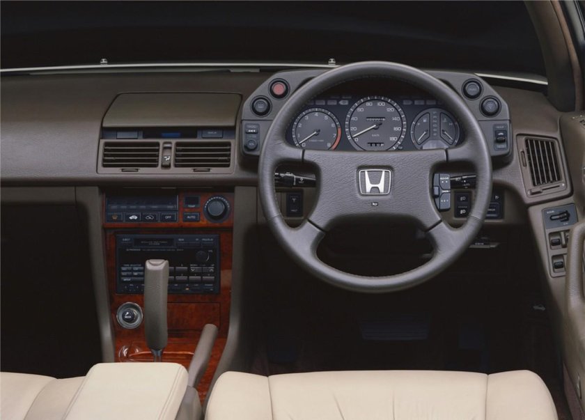 Honda Legend 1 поколение