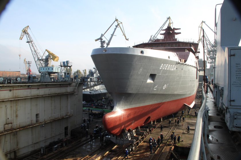 Воевода корабль янтарь проект 23700