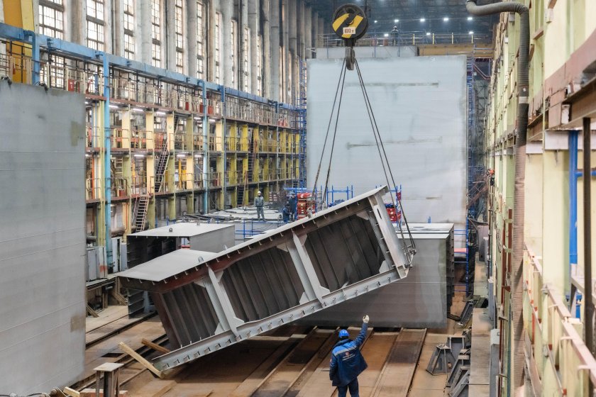 Новоладожский судостроительный завод сухой док