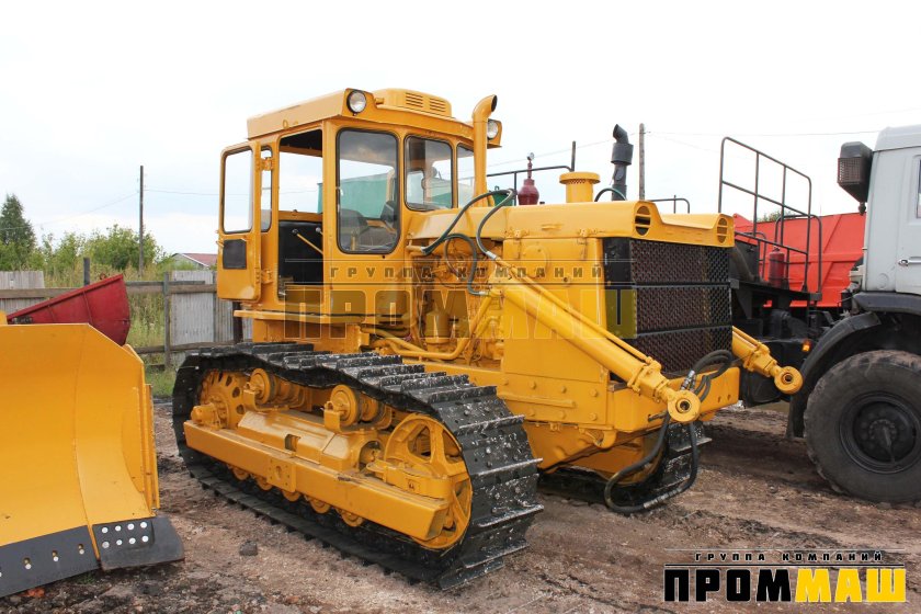 Бульдозер ДТ-130