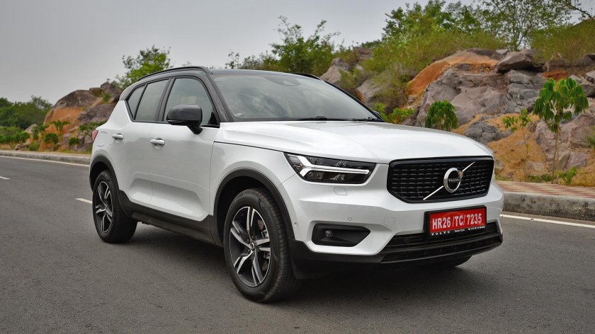 Volvo xc40 белый
